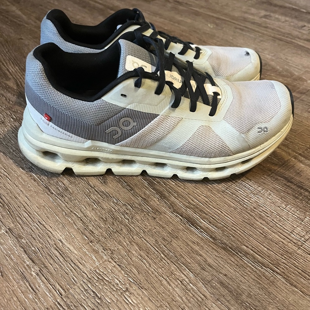 On Running Women’s Green and Grey Athletic Shoes